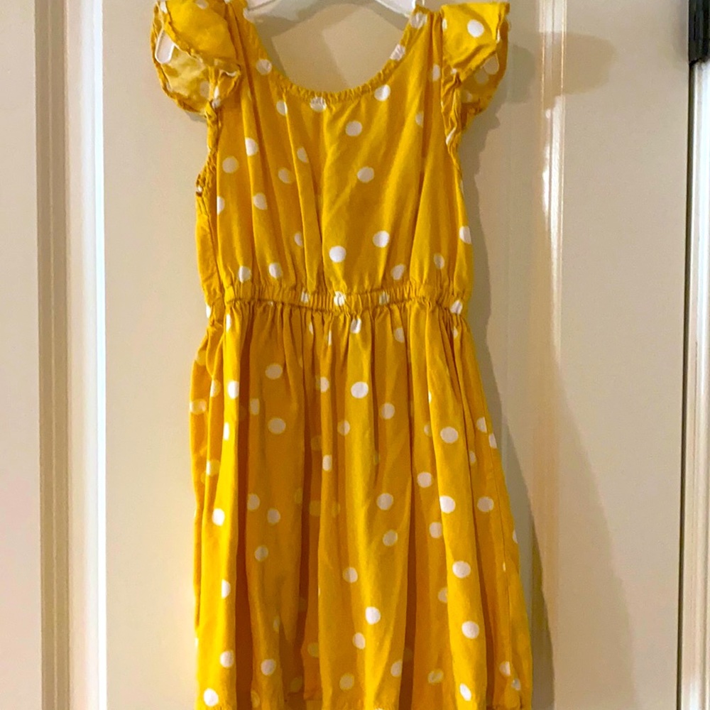 Beautiful yellow OPEN BACK with bow dress!